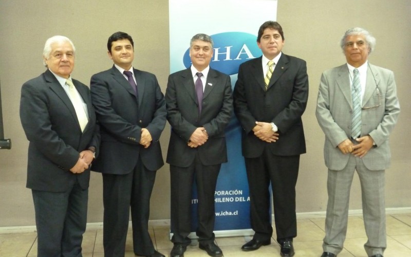 Finaliza con éxito curso de Diseño de Estructuras de Acero para Puentes